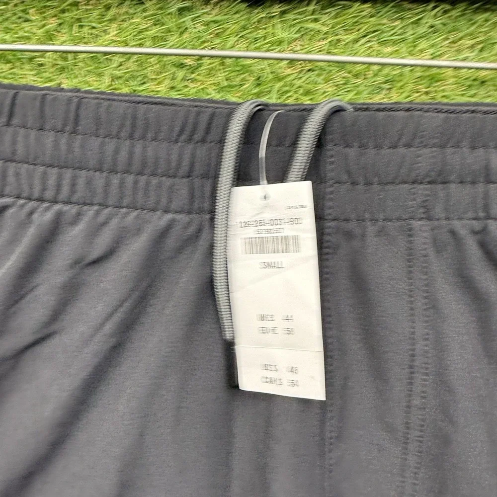 Abercrombie & Fitch Shorts Mens Small Nylon Pull On Drawstring Tech Black NWT
